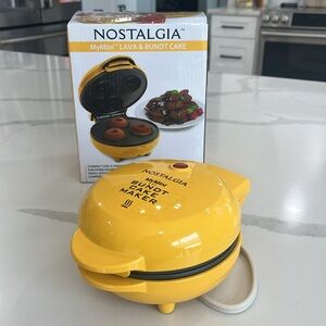 Nostalgia MyMini Lava & Bundt Cake Maker | Used Once‎ | Compact & Non-Stick